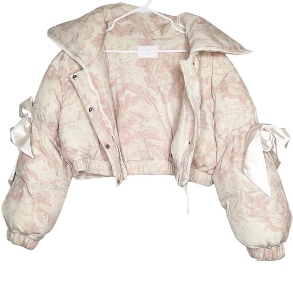 Selkie The Castle Marshmallow Puffer Crop Coat Jacket Cream Pink Size Small - Picture 4 of 8